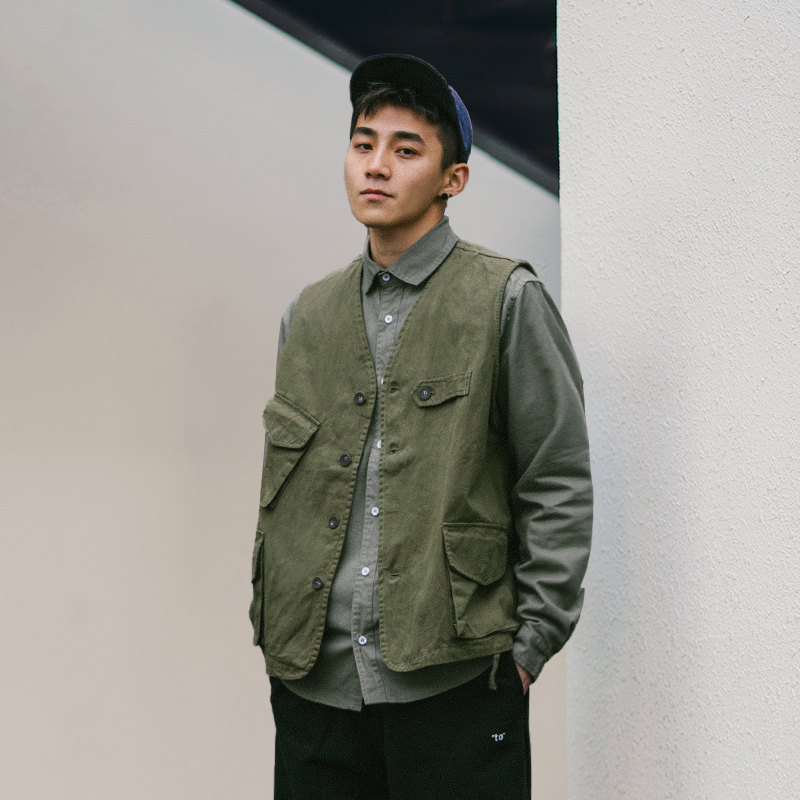 BDCT American military style tooling vest men ins functional trend loose V-neck green sleeveless vest jacket