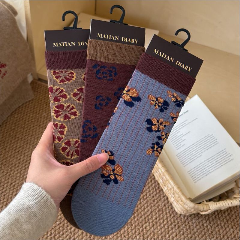 【Mata Diary】Autumn New Vintage Jacquard Women's Socks, Long Cotton Floral Mid-Tube Socks, Women's Floral Slouch Socks 【Mata Diary】Autumn New Vintage Jacquard Women's Socks, Long Cotton Floral Mid-Tube Socks, Women's Floral Slouch Socks