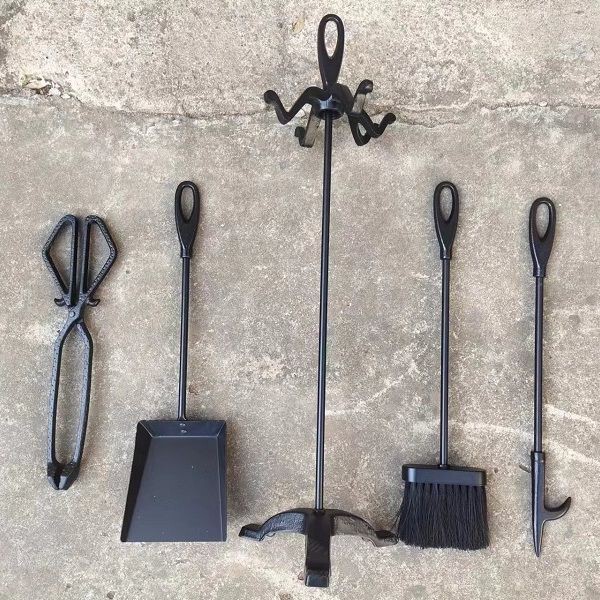 Fireplace Cleaning Tool Set European-Style Cast Iron Stove Accessories Fire Hook Fire Tongs Rack Grill Cleaning Broom Shovel