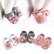 Autumn new flower bow female baby knitted cloth shoes princess shoes baby soft soled shoes 0-1 year old step shoes