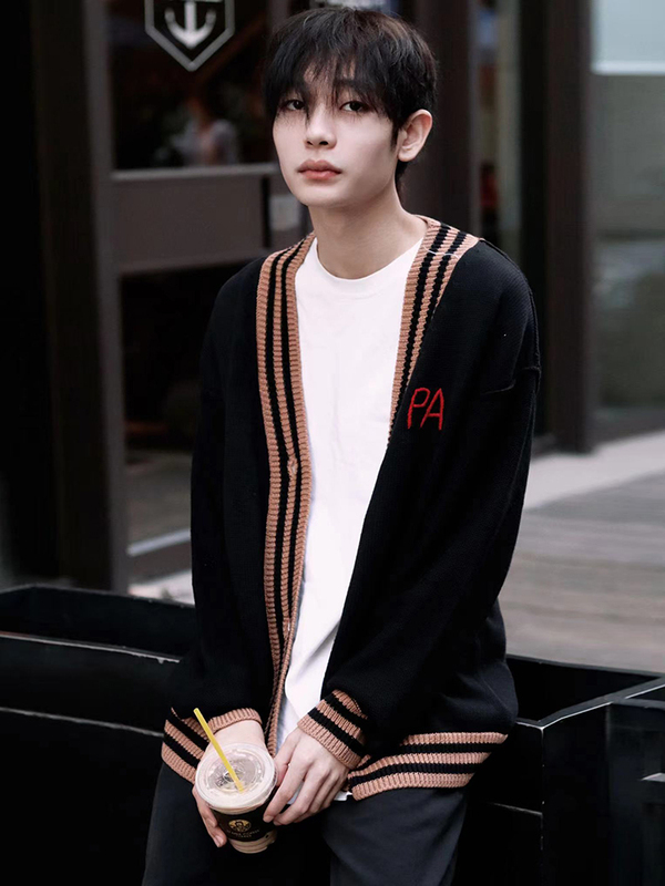Palm Broken Bear Angels Palm Angel Spring & Fall New Knitted Contrast Sweater Cardigan Loose for Men and Women Couples Palm Broken Bear Angels Palm Angel Spring & Fall New Knitted Contrast Sweater Cardigan Loose for Men and Women Couples