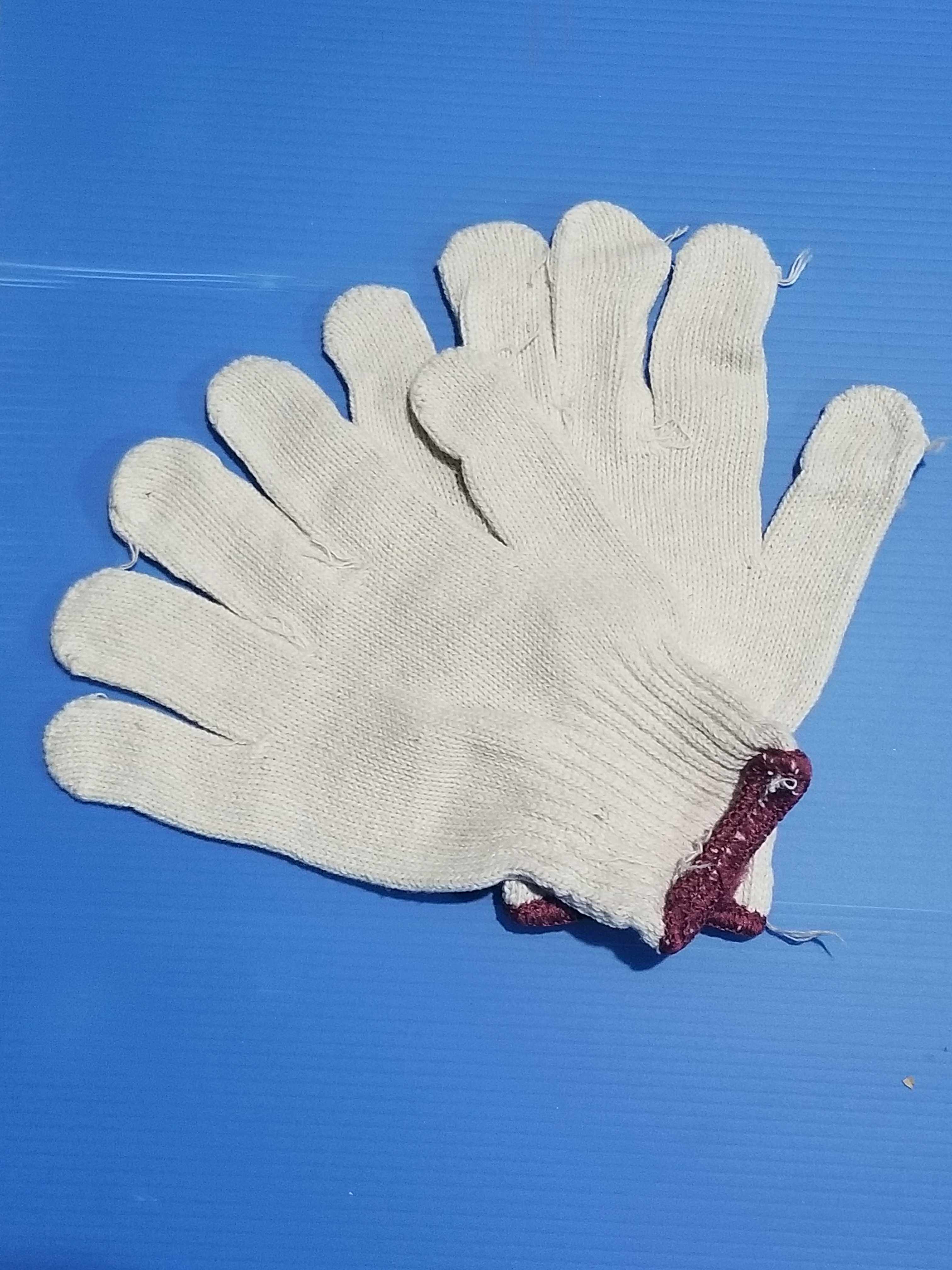 Labor insurance yarn gloves 600g labor insurance gloves white 600g cotton yarn knitted labor gloves non-slip wear-resistant gloves