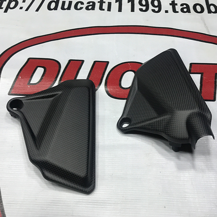 DUCATI Ducadis XDIAVEL S body left right guard plate carbon fiber attached to the installation