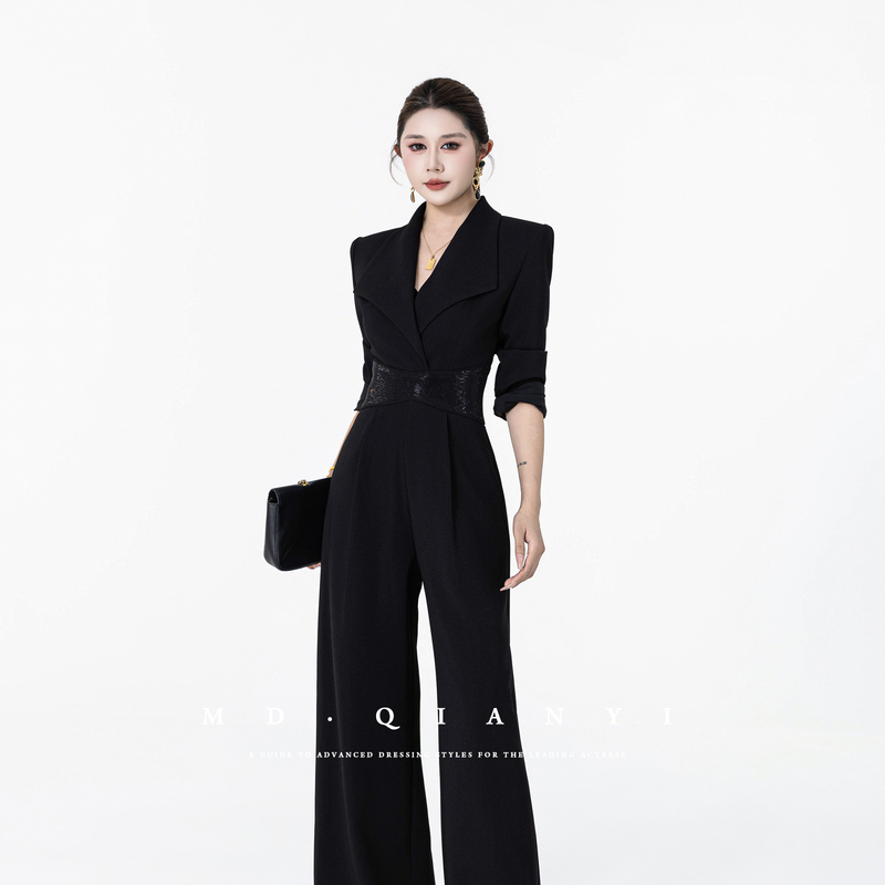 Md Billion【Black Diamond Cut】2026 Early Autumn New Style Elegant Commuter Waist-Slimming Jumpsuit