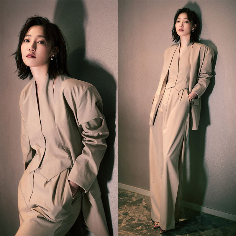 Star of the same Spring and Autumn Britannica stylish suit of horse-wide legged pants three pieces of female Han Edition professional suit suit