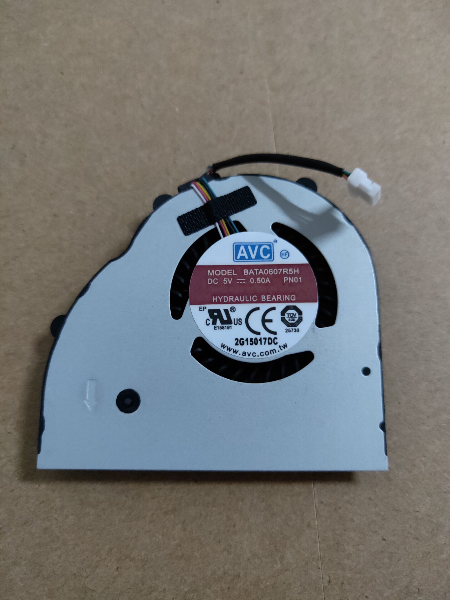 The new original Lenovo K2450-IFI ITH ISE K2450 K20-80 K21-80 Fan