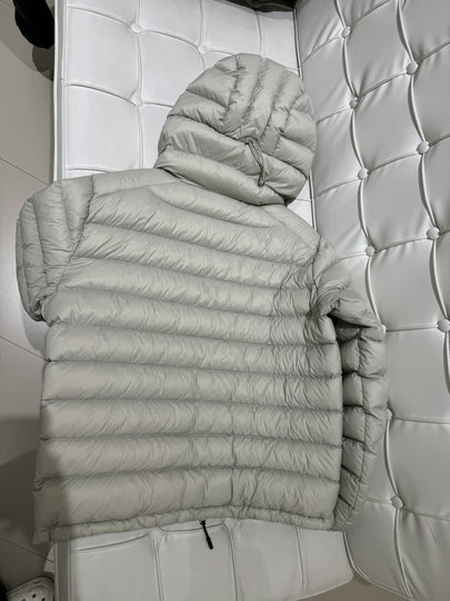 Women's Short Lightweight down Jacket 2025 Autumn and Winter New Product, Cold-Proof Inner Layer, Lightweight and Warm Hooded Slimming Coat