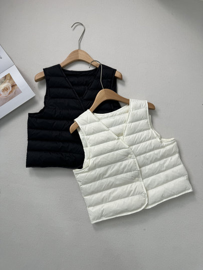 High-Quality 90% White Goose down Lightweight V-Neck down Vest for Women, New Autumn and Winter Style, Warm Vest for Layering under Coats