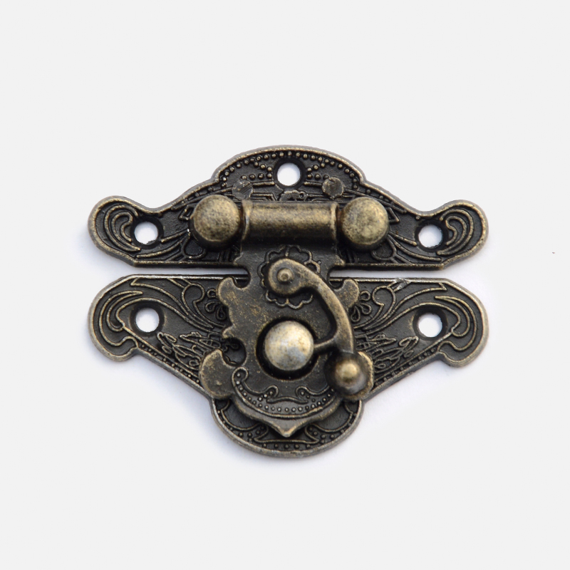 Small wooden box Lock buckle buckle buckle Small gift box box buckle Vintage box Jewelry box Lock hardware accessories