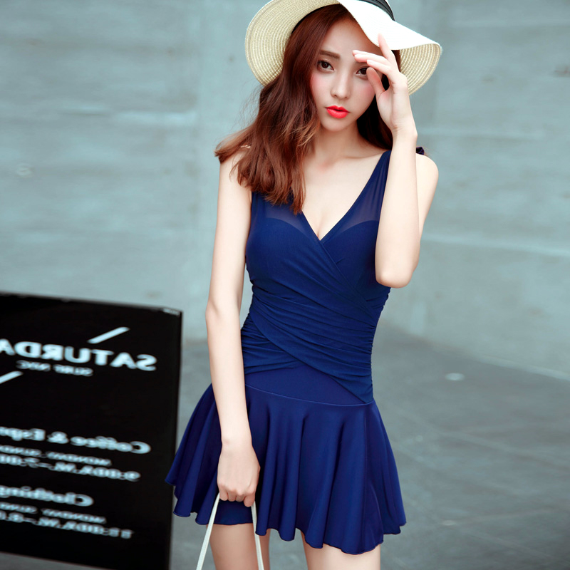 Hot Spring Swimwear Women's Conservative Belly Skinny Small Chest Gather Steel Bro Size Sexy Backless Skirt One Swimwear