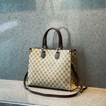 Bag new 2022 bag female lading bill of shoulder bag Tot pack high - quality texture commuter pack