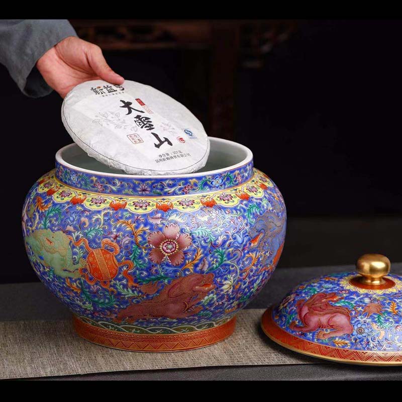Jingdezhen hand - made pastel flowers cover pot of fine ceramic tea pot imitation up enameled flat cover tank