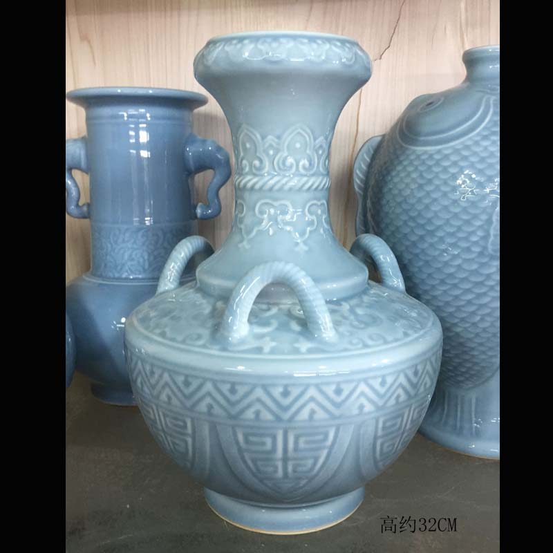 Jingdezhen celadon carving ears vase statute imitation qianlong up celadon statute of pure color classic elegant display vase