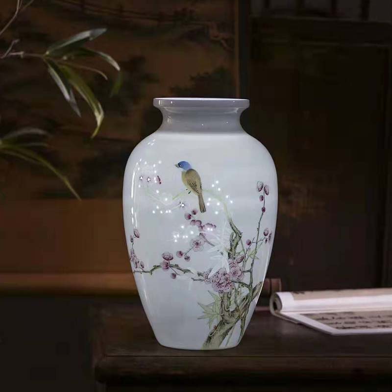 Jingdezhen high - grade knives half the about 30 cm high mud vase gift Jingdezhen porcelain vase transparent bottle by hand