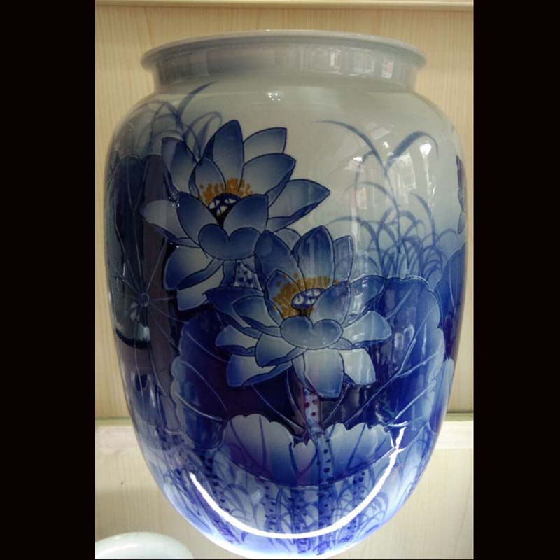 Jingdezhen porcelain hand - made lotus flower vase to his new fashion crafts cabinet vase handicraft furnishing articles