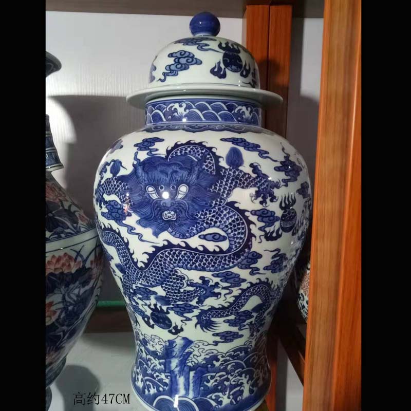 Jingdezhen general color dragon in extremely good fortune general pot 55 high blue and white longfeng grain color POTS that occupy the home