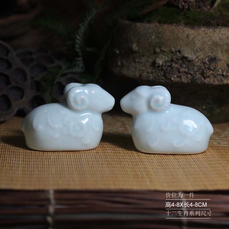 Panda rabbit elephant cow tiger snake horses sheep rabbit chicken dog pig cat zodiac monkey porcelain porcelain furnishing articles