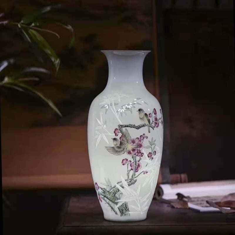 Jingdezhen high - grade knives half the about 30 cm high mud vase gift Jingdezhen porcelain vase transparent bottle by hand