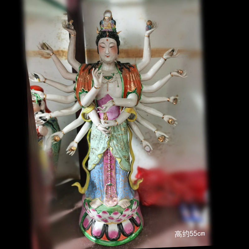 Jingdezhen hand - made famille rose porcelain of guanyin stereoscopic porcelain like temple of guanyin temple furnishing articles like 60