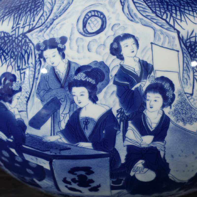 Jingdezhen blue and white writing brush washer from twelve gold hair pin high grade ladies double - sided painting luxurious blue and white porcelain gifts
