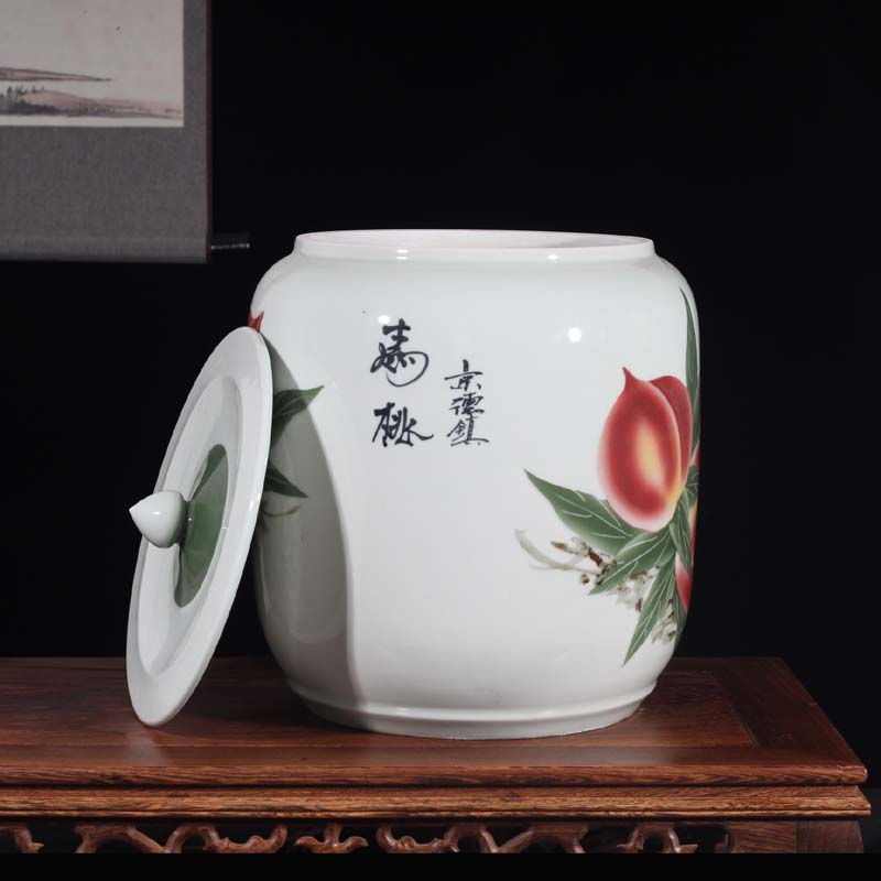 Jingdezhen hand - made xiantao porcelain rice pot bright red porcelain decorative vegetable oil, tea oil, porcelain pot xiantao lotus