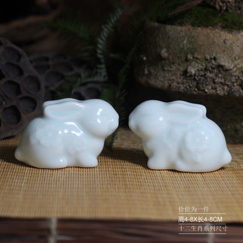 Panda rabbit elephant cow tiger snake horses sheep rabbit chicken dog pig cat zodiac monkey porcelain porcelain furnishing articles