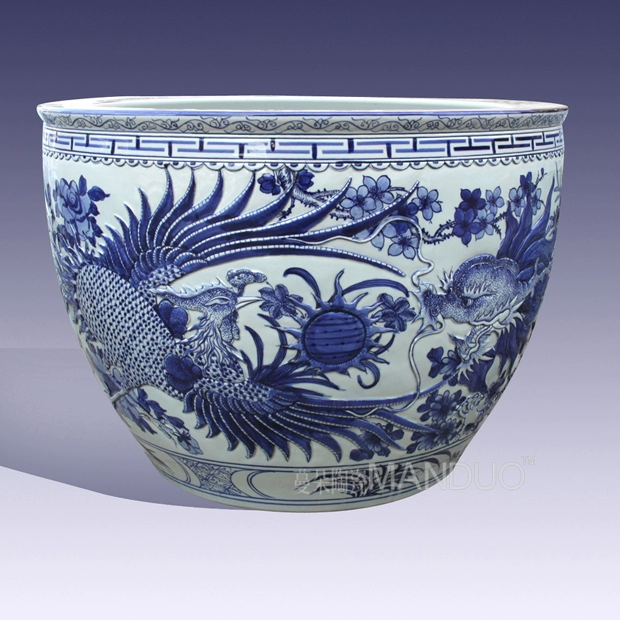 Blue and white hand in extremely good fortune large aquariums art of jingdezhen VAT aquarium embossed lotus temple