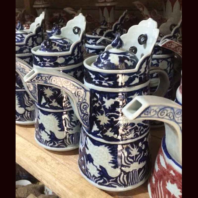 Imitation of the yuan dynasty blue and white porcelain jar zito bian yuan dynasty blue - and - white porcelain pot of jingdezhen blue and white comb antique pot