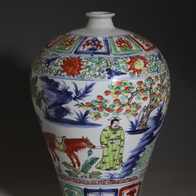Jingdezhen hand - made color Xiao Heyue chase Han Xinmei bottles of ancient color copy under the yuan dynasty colorful porcelain bottle