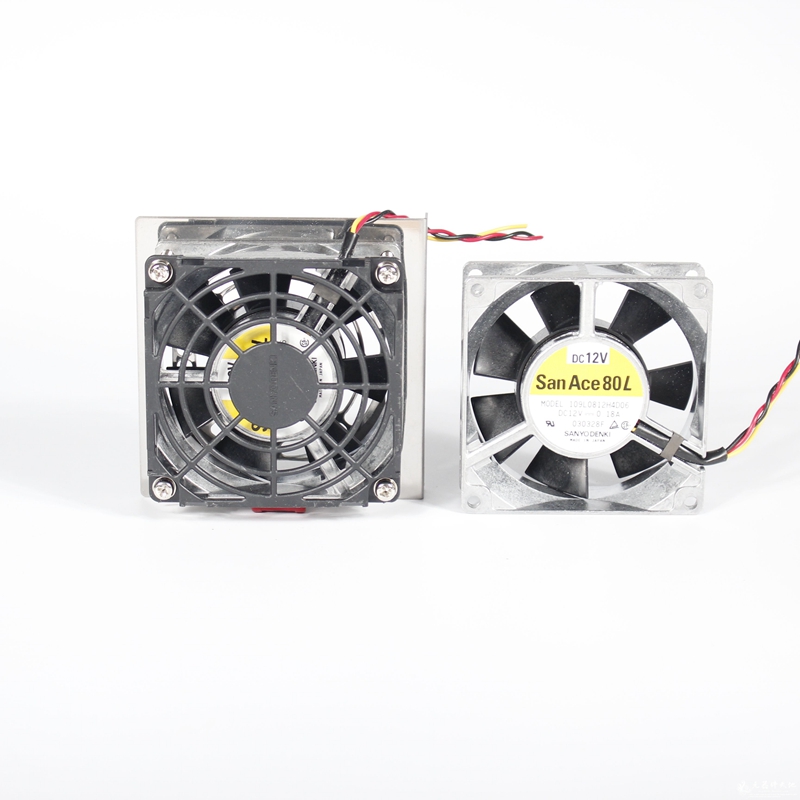 Original disassembly machine San 80L Sanyo DC 12V 0 18A cooling fan with mesh cover fixing bracket