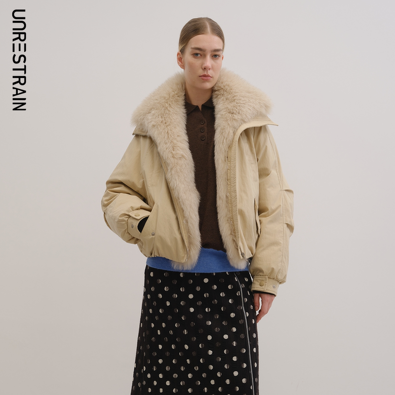 Unrestrain「Unr」Oversized Detachable Fox Fur Collar down Jacket for Women, Thickened and Warm Coat