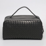 Плетеная сумка с петлей на руку, модная трендовая барсетка, маленькая сумка клатч, из натуральной кожи