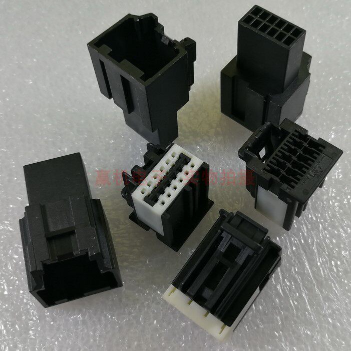 FordSYNC2 Multimedia box Plug connector Terminal 2X6 12PIN Import large inquiry