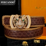 Новая головка тигра инкрустирована молодым мужским ремнем для ремня настоящего питона ремня питона зодиака