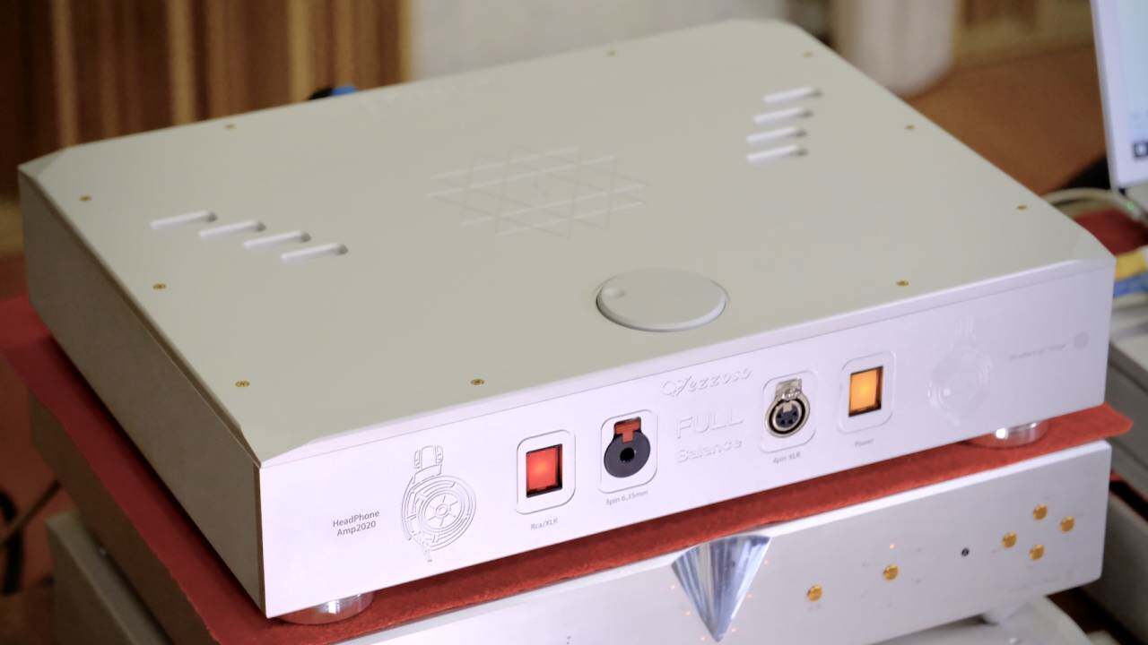 Niu Er X1 tablet optimization Niu Ge HIFI fever full balanced ear amplifier with full balanced pre-stage function