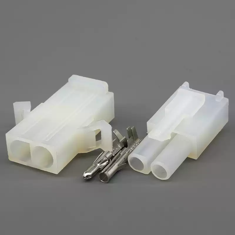 Thiết bị kết nối 2 lỗ kết nối ô tô thiết bị đầu cuối mùa xuân đầu nối nam và nữ Đầu nối dây cáp 6791