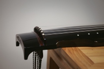 (And slow) Little Zhongni-style non-knee piano) plain black) collection level Guqin) small Bell rhyme