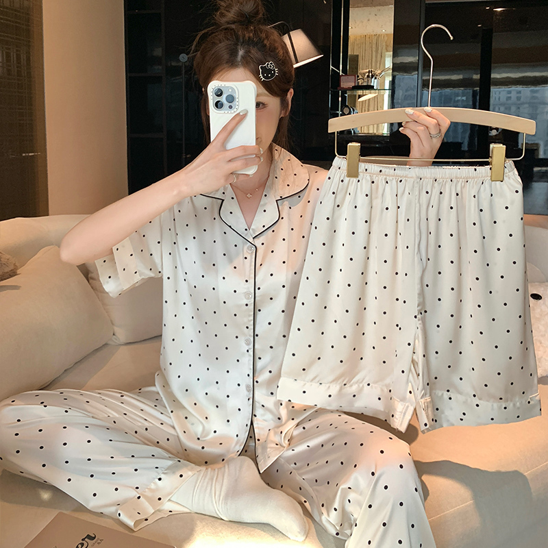 Plus-Size Women's Summer Pajamas, Ice Silk Short-Sleeve, Turn-Down Collar, High-End Feel, Thin Silk, for Plus-Size Women, 100kg Home Wear Set