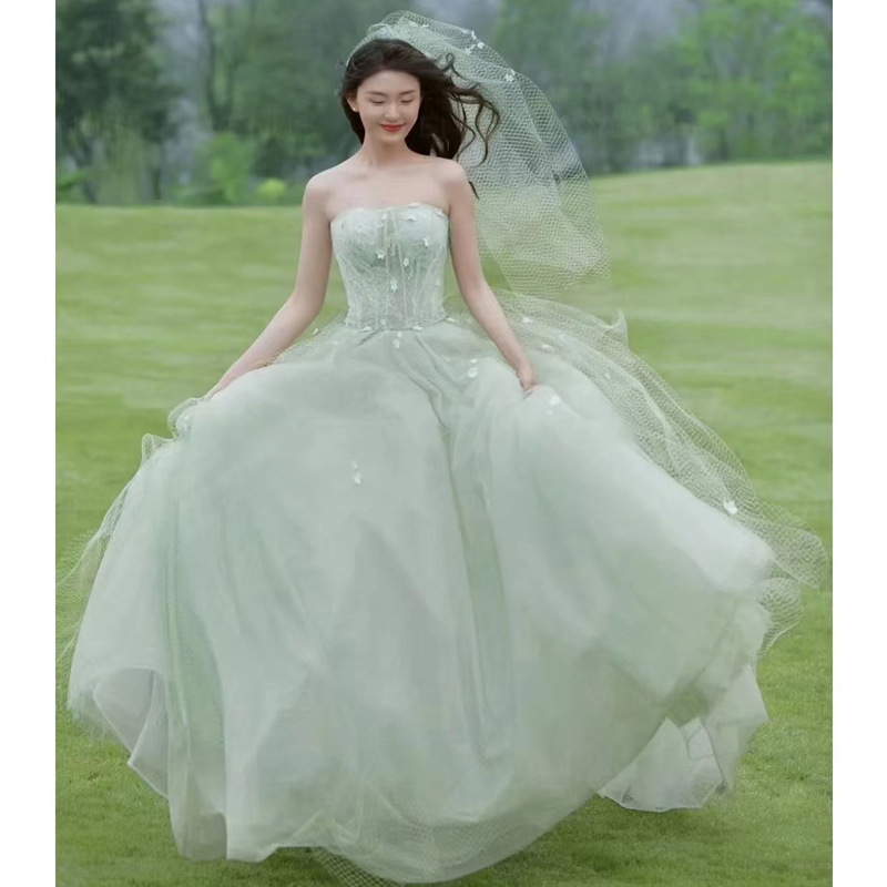 Strapless Colorful Tulle Photo Shoot Couple Outfits Travel Photography Fresh Green Wedding Dress Studio Theme Outdoor Wedding Dress for Women