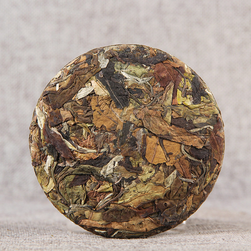 白牡丹茶叶多少钱一盒？小白必看，教你如何挑选高性价比的白茶，绝绝子！