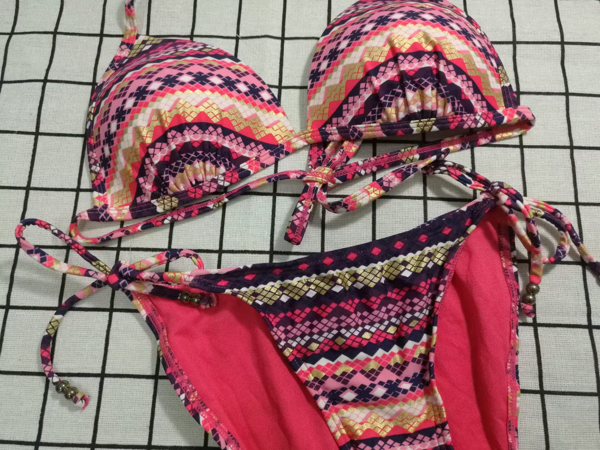Áo tắm mùa hè mới in cổ áo tam giác bikini phù hợp với hot gợi cảm 36384244 yard - Bikinis áo tắm 1 mảnh