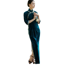 Yifu high-end blue gold velvet cheongsam long dress slim retro mothers wear lace edge Republic of China style dress spring