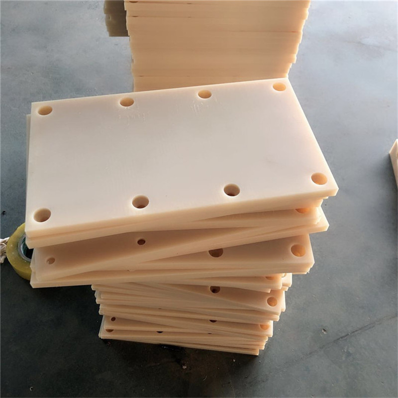 MC graphite nylon plate abrasion resistant anti-extrusion oily PA6 base plate pouring thickness high temperature resistant nylon plate
