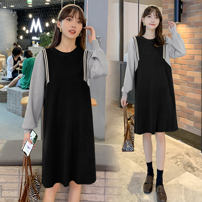 A large number of spot real shots 692 pregnant women mid-length splicing fake two-piece knitted loose sweater skirt