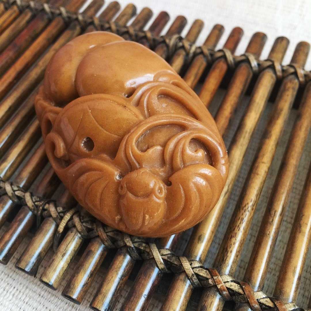 Bai Yutang She Tai Cui Seed Material Pendant Male Hand Carving No Optimization Support National Inspection Live Broadcast