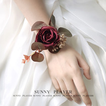 Brides Korean-style meritocratic wrist flower bridesmaids minimalist wedding upscale business meeting activities cardiothoric flowers