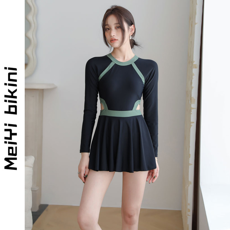 MeiYi's new conservative small chest gathers meat covering and lean hot spring vacation swimsuit student swimsuit