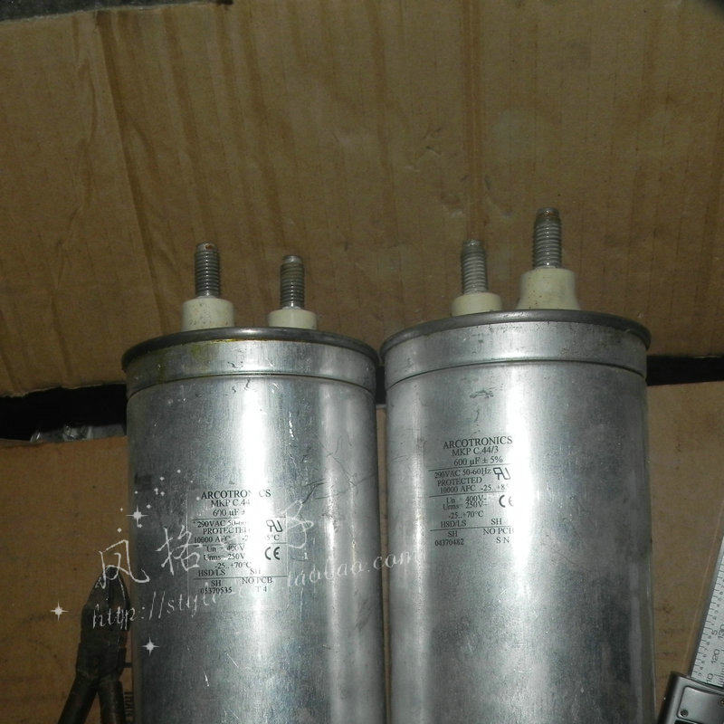 ARCOTRONICS MKP C 44 3 290V600UF 290vac 50-60hz Oil immersed capacitor