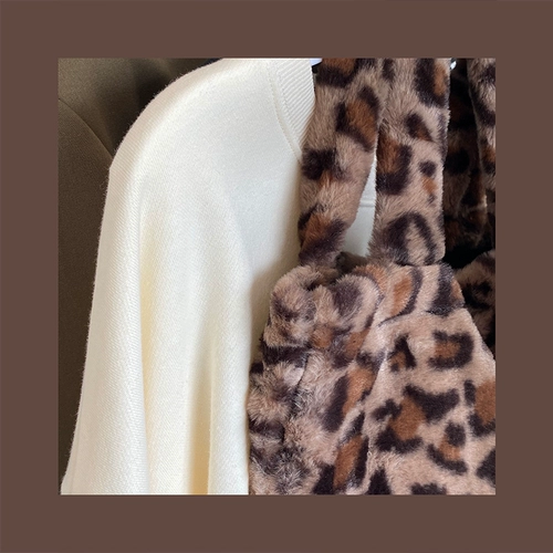 Демисезонная милая вместительная и большая модная сумка через плечо, в корейском стиле