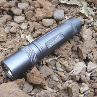 CREE 18650 small straight cylinder Q5 intense light flashlight 4800K neutral white partial yellow mini five gear dimming